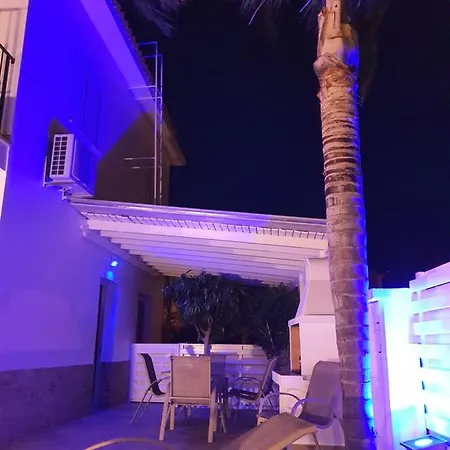 Sea View With Private Pool *