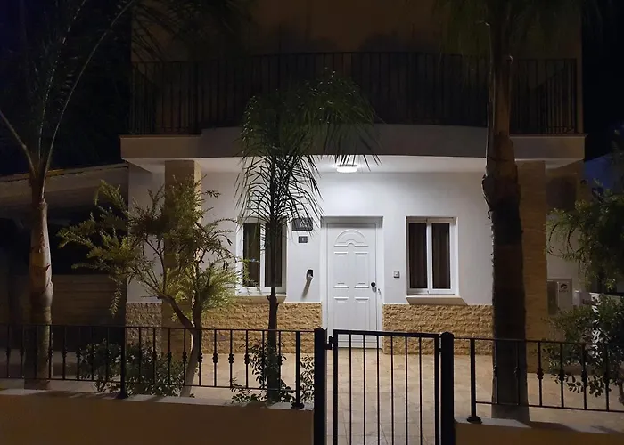 Sea View With Private Pool * 普罗塔拉斯