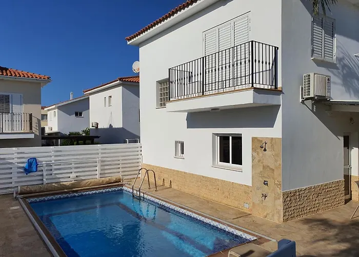 Sea View With Private Pool *